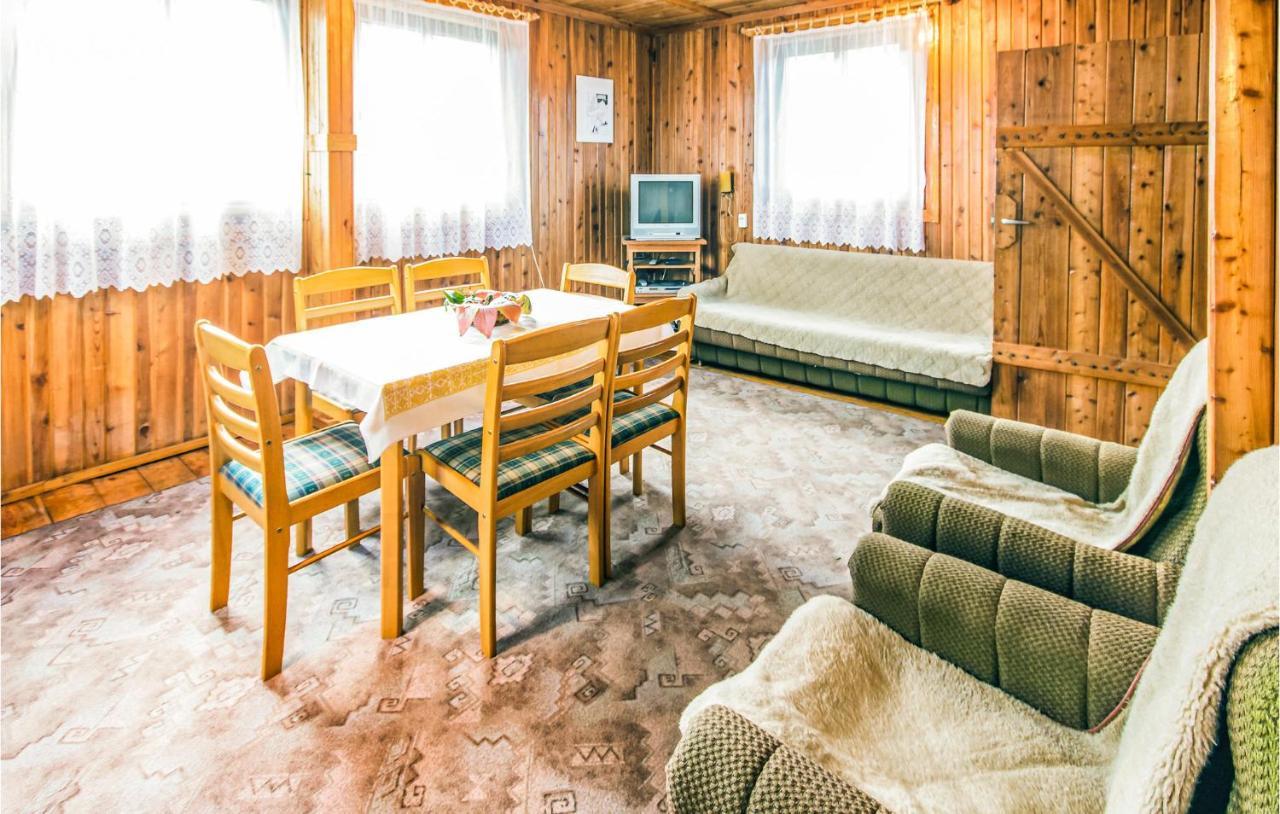 Awesome Home In Mragowo With Kitchen Kosewo  Eksteriør billede